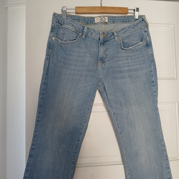 Women's Free People We The Free Jeans Mid Rise Crop Flare Light Blue Size 30 - Picture 3 of 10